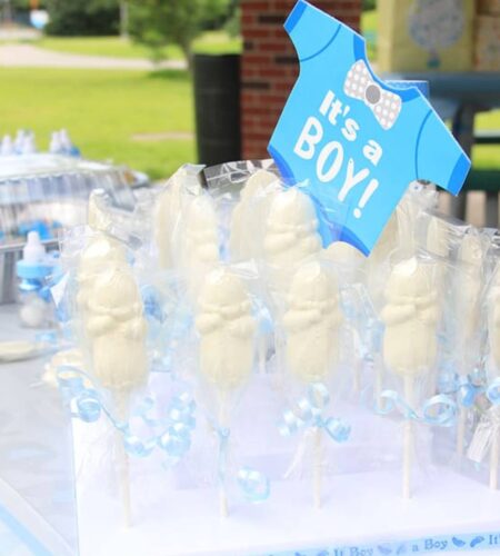 28 Best Baby Shower Gift Ideas for Both Genders - Boys & Girls